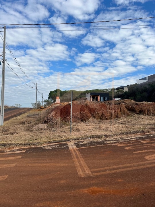 Terreno à venda em Pato Branco no Bairro Fraron- Loteamento Dom Luiz  Q-2179 L-18