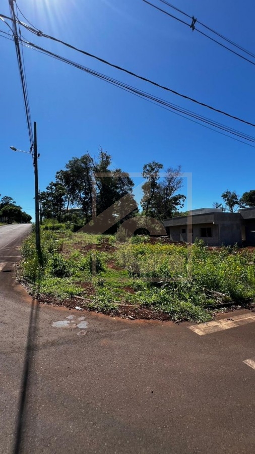 Terreno de esquina à venda em Pato Branco  no bairro São Francisco 
