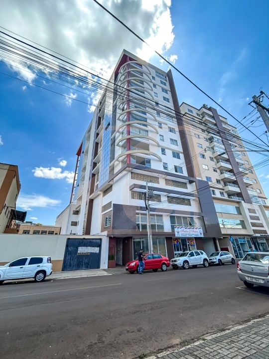 Apartamento à venda em Pato Branco no Ed. Octaviano Marcante 