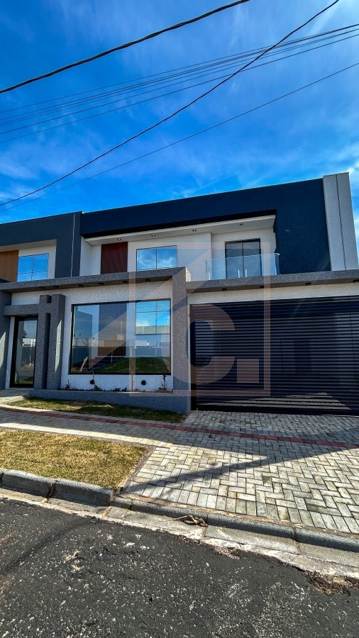 Casa alto padrão a venda em Pato Branco no bairro Menino Deus 