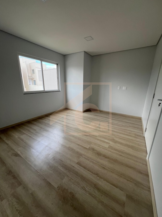 Sobrado à venda em Pato Branco no bairro Fraron