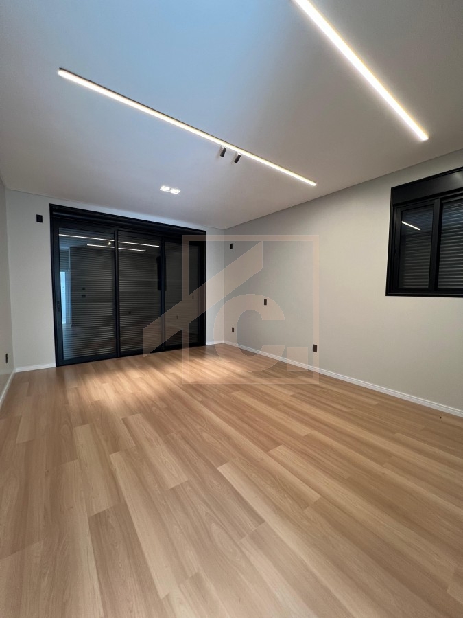 Casa  à venda em Pato Branco com 3 Suítes no bairro Cadorin