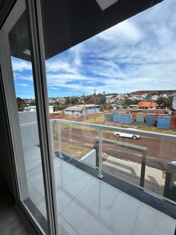 Sobrado à venda em Pato Branco no bairro Fraron