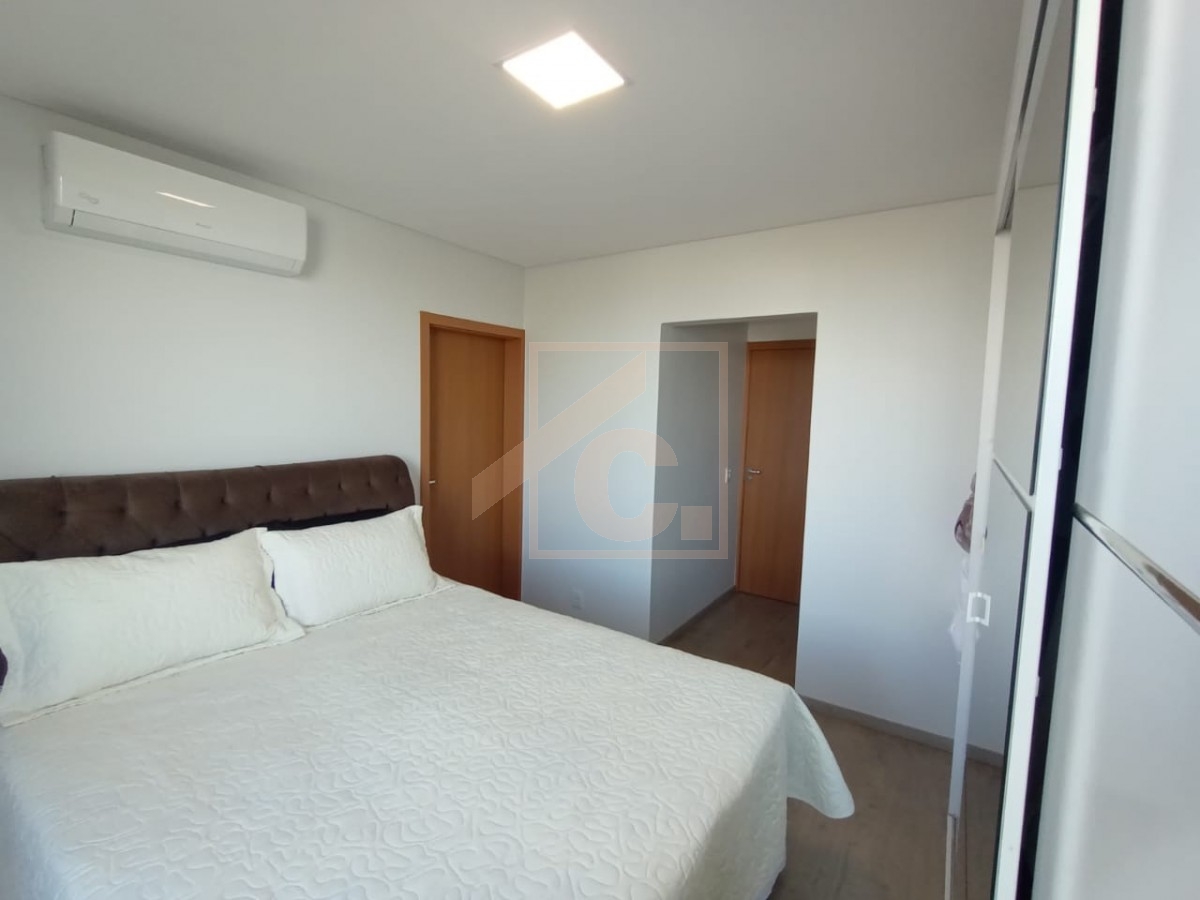 Sobrado à venda em Pato Branco com 1 Suíte + 2 quartos bairro Fraron