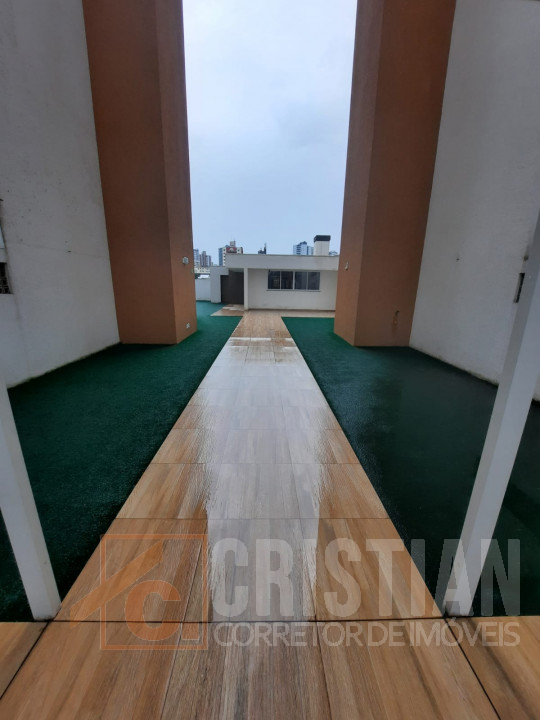 Apartamento à venda em Pato Branco no Ed. San Marino com terraço, 