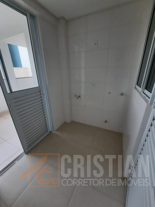 Apartamento à venda em Pato Branco no Ed. San Marino com terraço, 