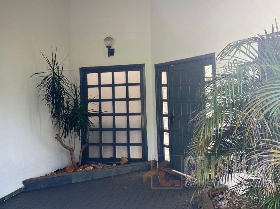 Casa à venda em Pato Branco no bairro Pinheiros