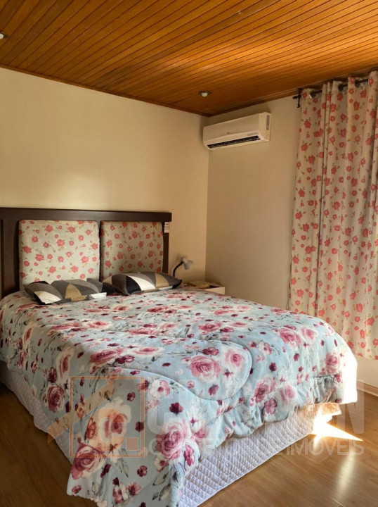 Casa à venda em Pato Branco no bairro Pinheiros