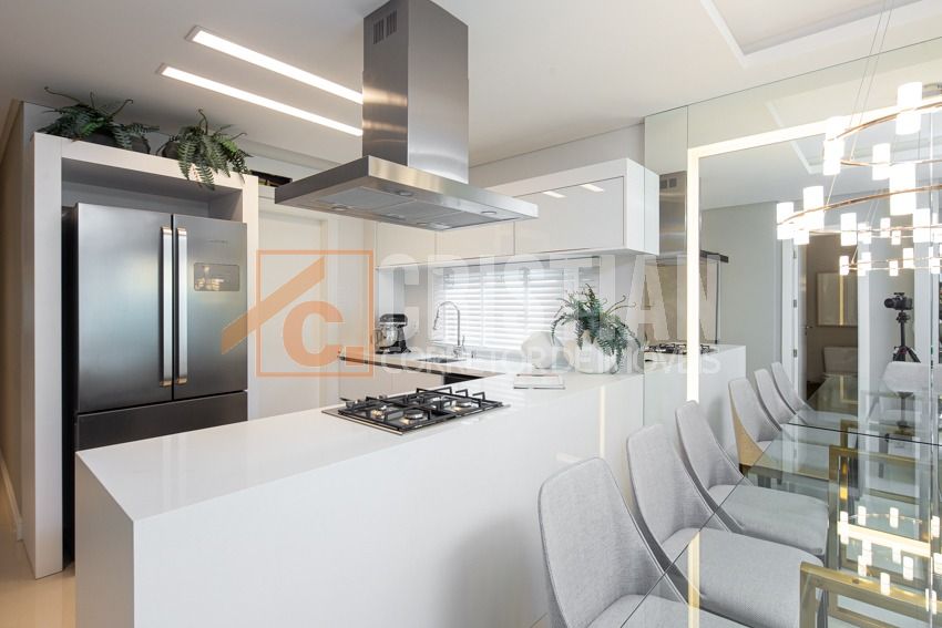 Apartamento à venda em Itapema no Edifício Praia de Ferrugem Residence