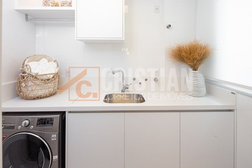 Apartamento à venda em Itapema no Edifício Praia de Ferrugem Residence