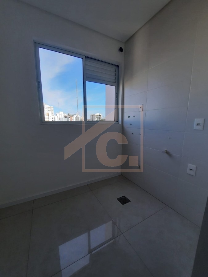 Apartamento à venda em Pato Branco no Edifício Esmeralda
