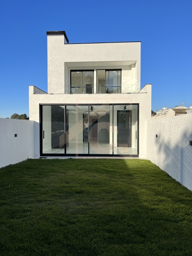 Sobrado à venda em Pato Branco no bairro Fraron