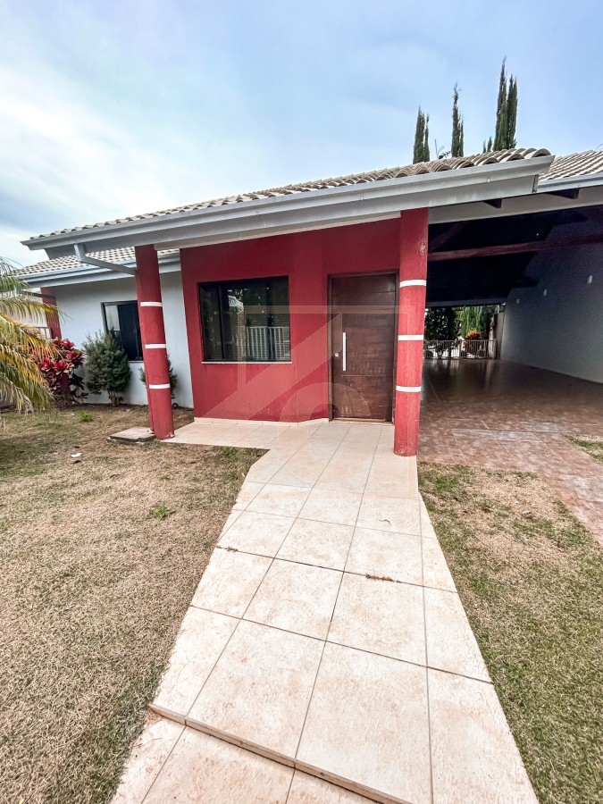 Casa à venda em Pato Branco, mobiliada com piscina bairro São Francisco