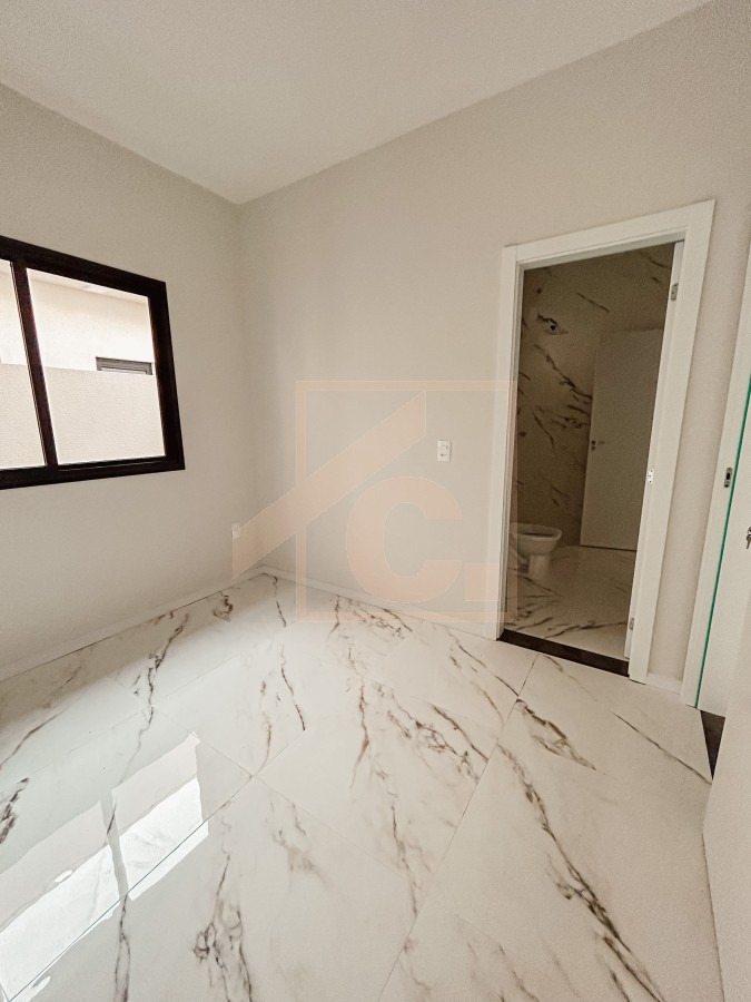 Casa à venda em Pato Branco com 3 quartos no bairro Fraron