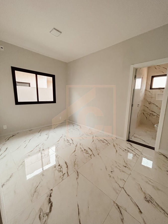 Casa à venda em Pato Branco com 3 quartos no bairro Fraron