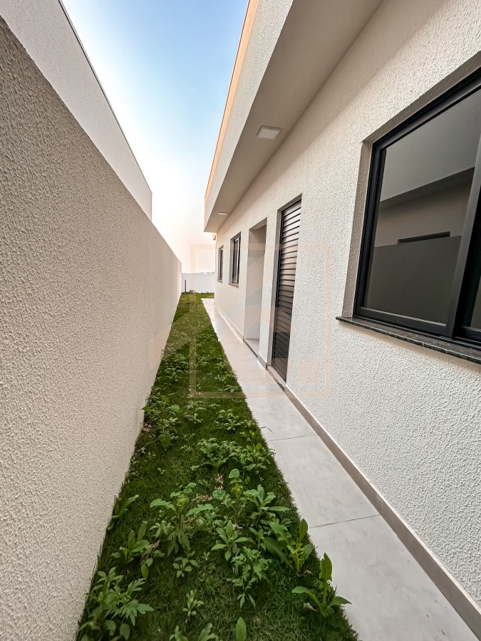 Casa à venda em Pato Branco com 3 quartos no bairro Fraron