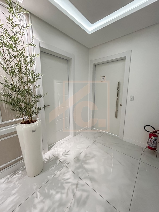 Apartamento à venda em Pato Branco no Ed. Octaviano Marcante 