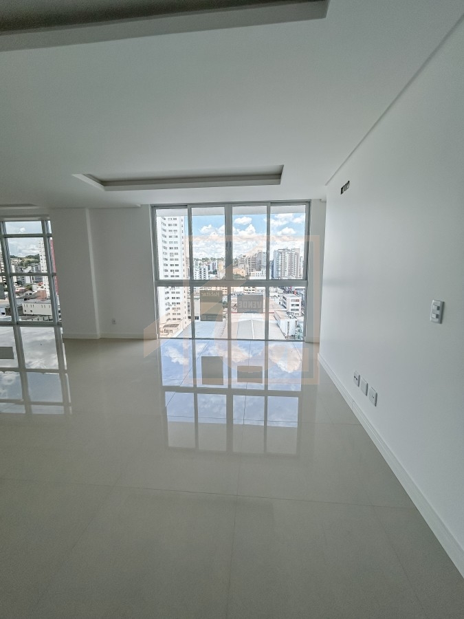 Apartamento à venda em Pato Branco no Ed. Octaviano Marcante 