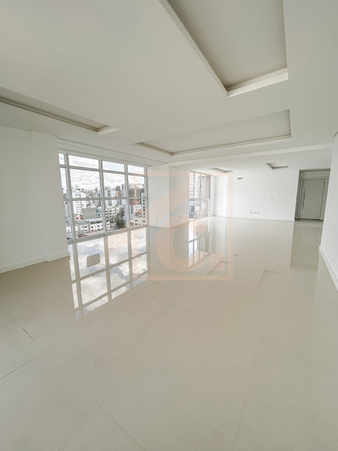 Apartamento à venda em Pato Branco no Ed. Octaviano Marcante 