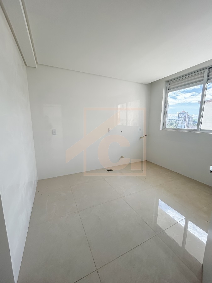 Apartamento à venda em Pato Branco no Ed. Octaviano Marcante 