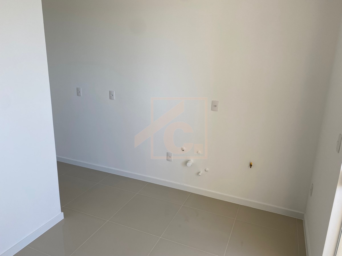 Apartamento Ed. Sunset Boulevard Residence