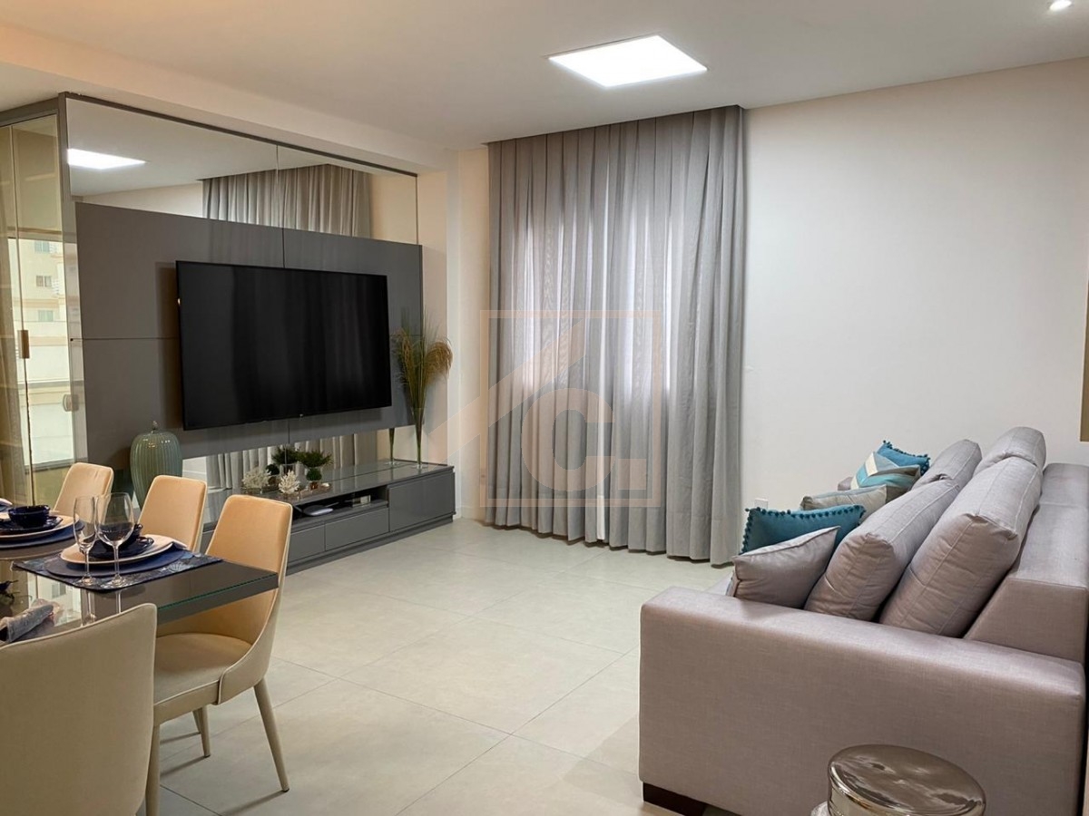 Cobertura Mobiliada Residencial Morada Regia com 2 Suíte + 2 Quartos.