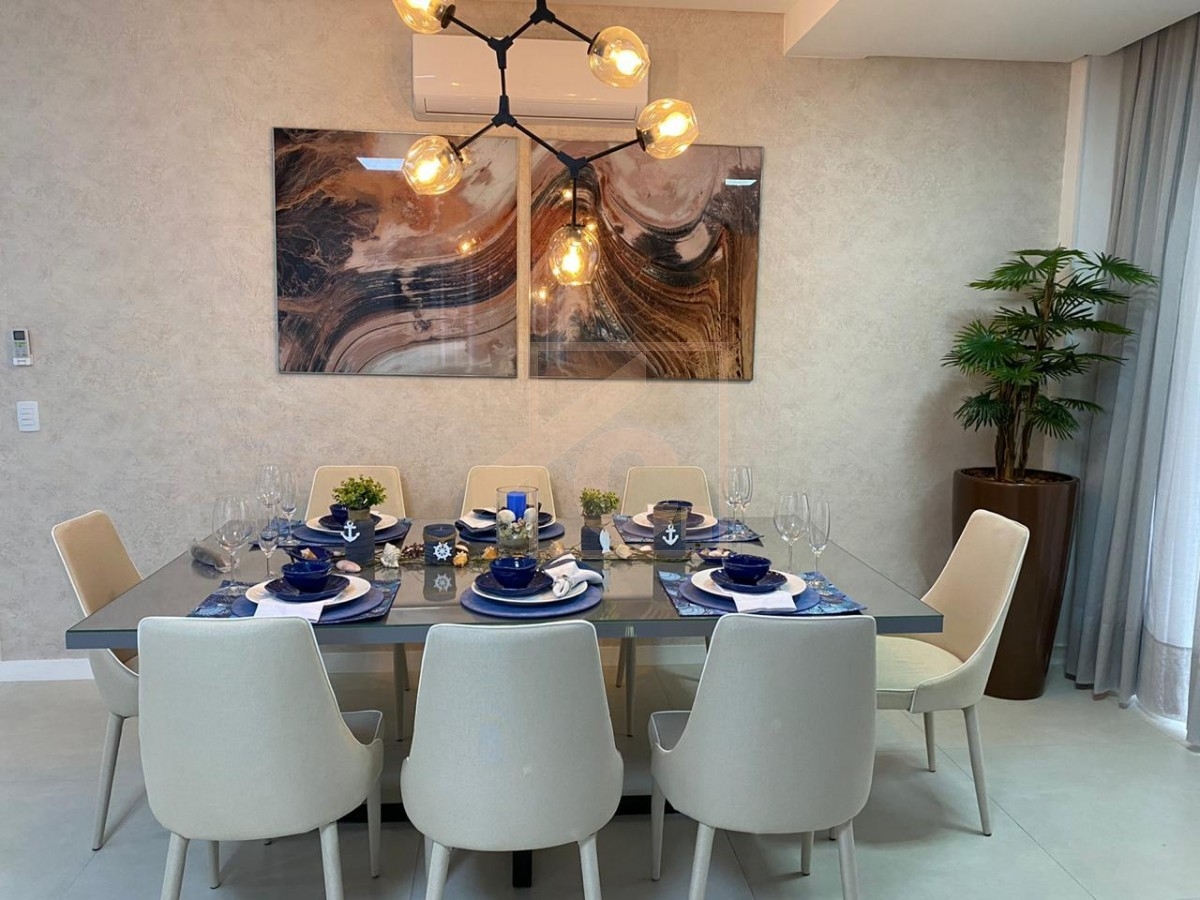 Cobertura Mobiliada Residencial Morada Regia com 2 Suíte + 2 Quartos.