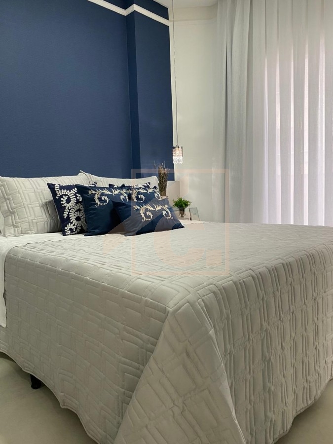 Cobertura Mobiliada Residencial Morada Regia com 2 Suíte + 2 Quartos.