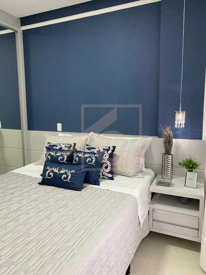 Cobertura Mobiliada Residencial Morada Regia com 2 Suíte + 2 Quartos.