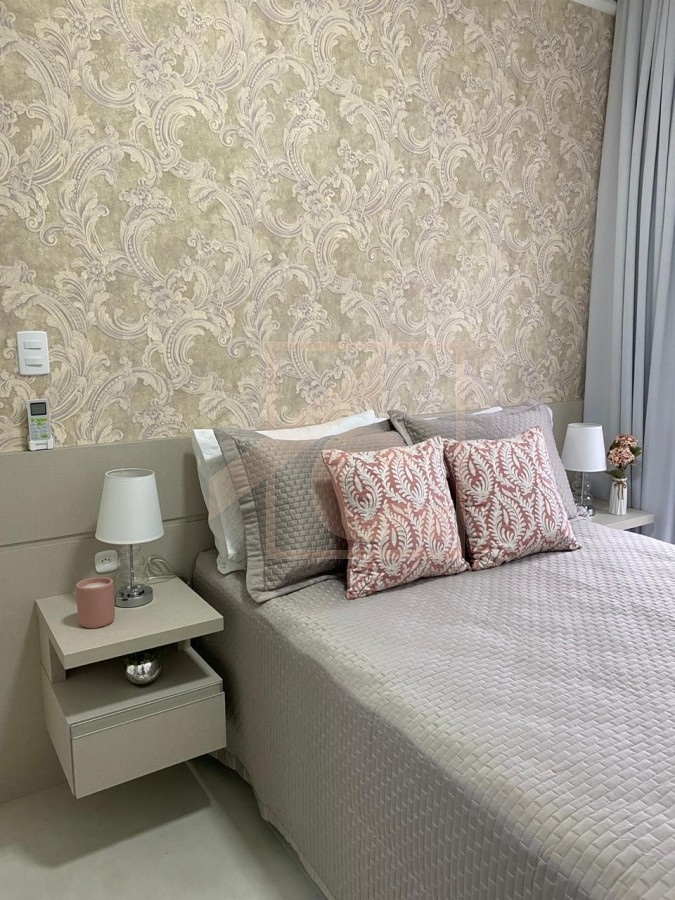 Cobertura Mobiliada Residencial Morada Regia com 2 Suíte + 2 Quartos.