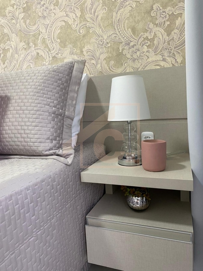 Cobertura Mobiliada Residencial Morada Regia com 2 Suíte + 2 Quartos.