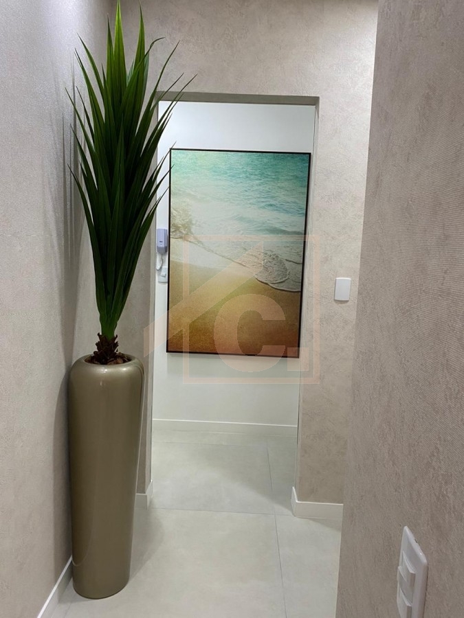 Cobertura Mobiliada Residencial Morada Regia com 2 Suíte + 2 Quartos.