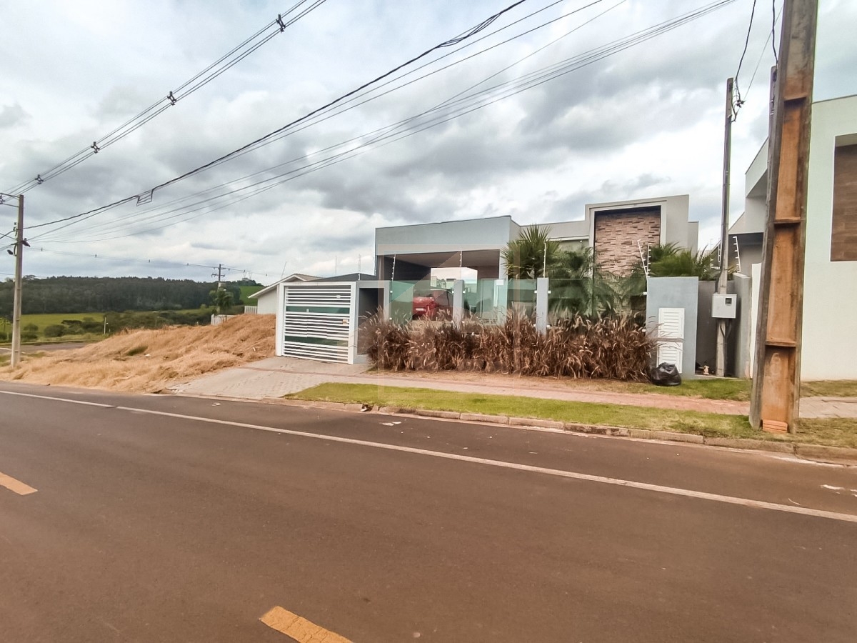 Casa à venda em Pato Branco no bairro São Francisco mobiliada e com piscina