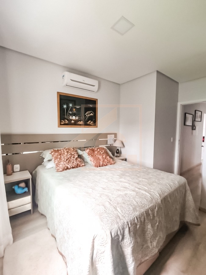 Casa à venda em Pato Branco no bairro São Francisco mobiliada e com piscina