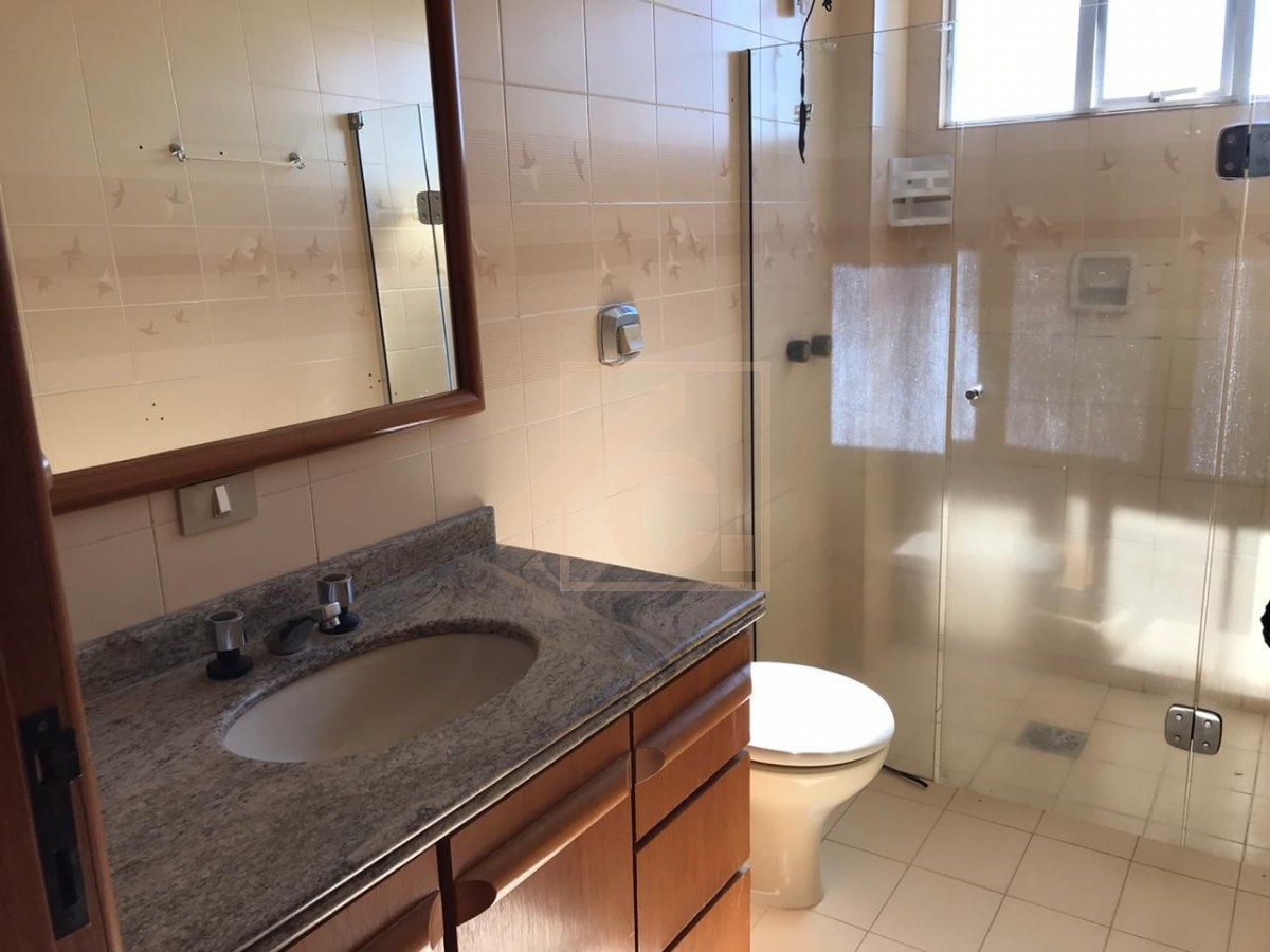 Apartamento á venda em Pato Branco no Ed. Dona Cesira 