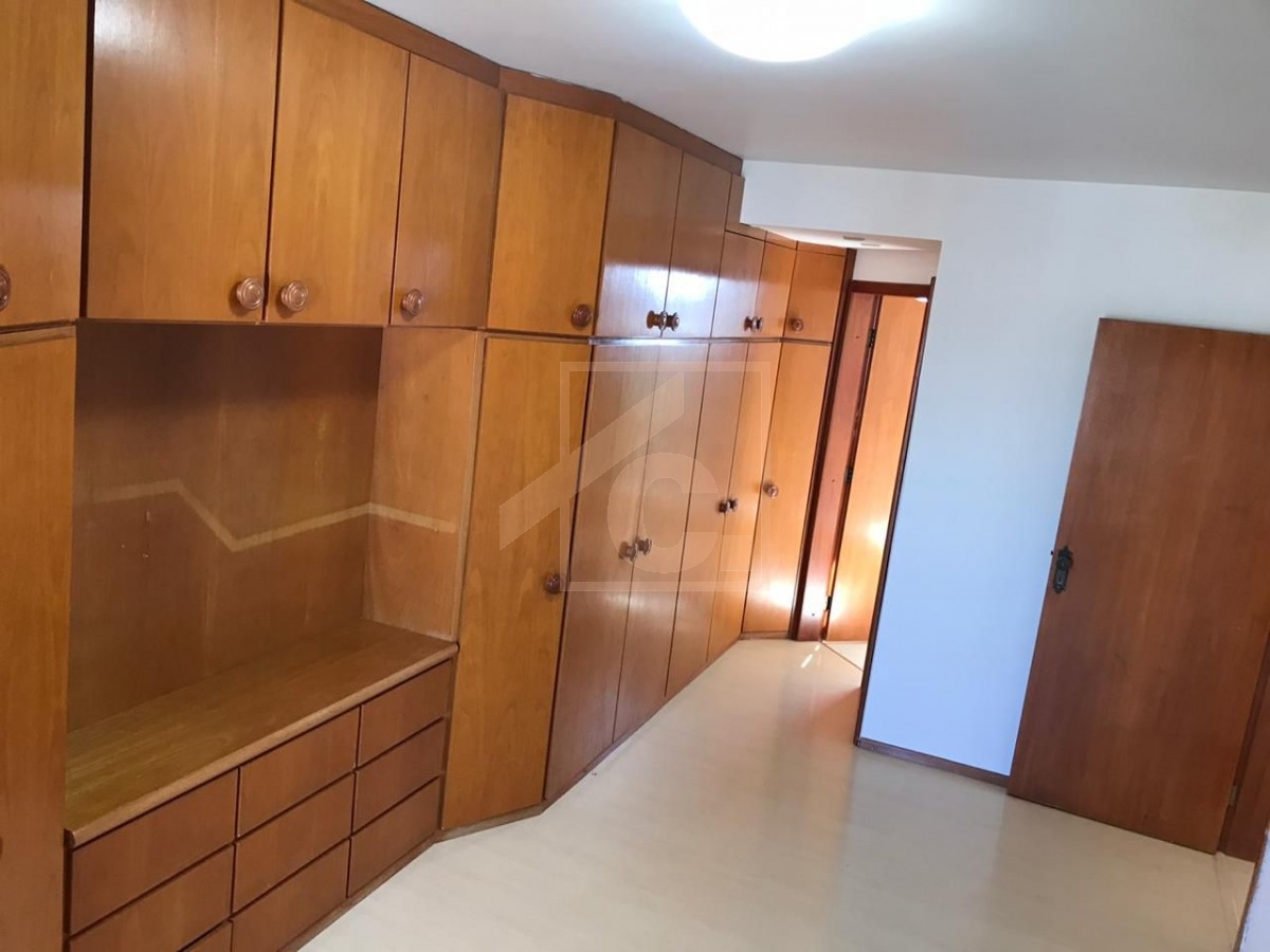 Apartamento á venda em Pato Branco no Ed. Dona Cesira 