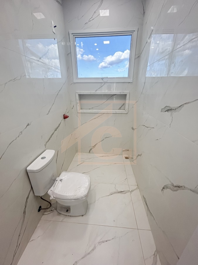 Sobrado Alto Padrão à venda em Pato Branco no bairro São Francisco com 03 Suítes