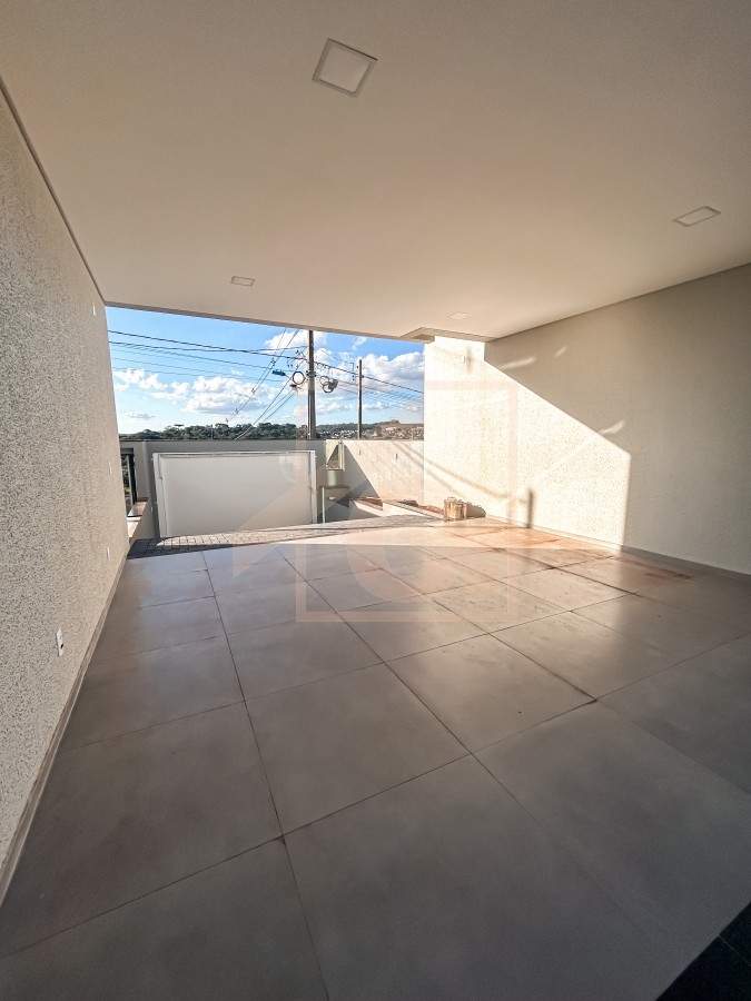 Sobrado Alto Padrão à venda em Pato Branco no bairro São Francisco com 03 Suítes