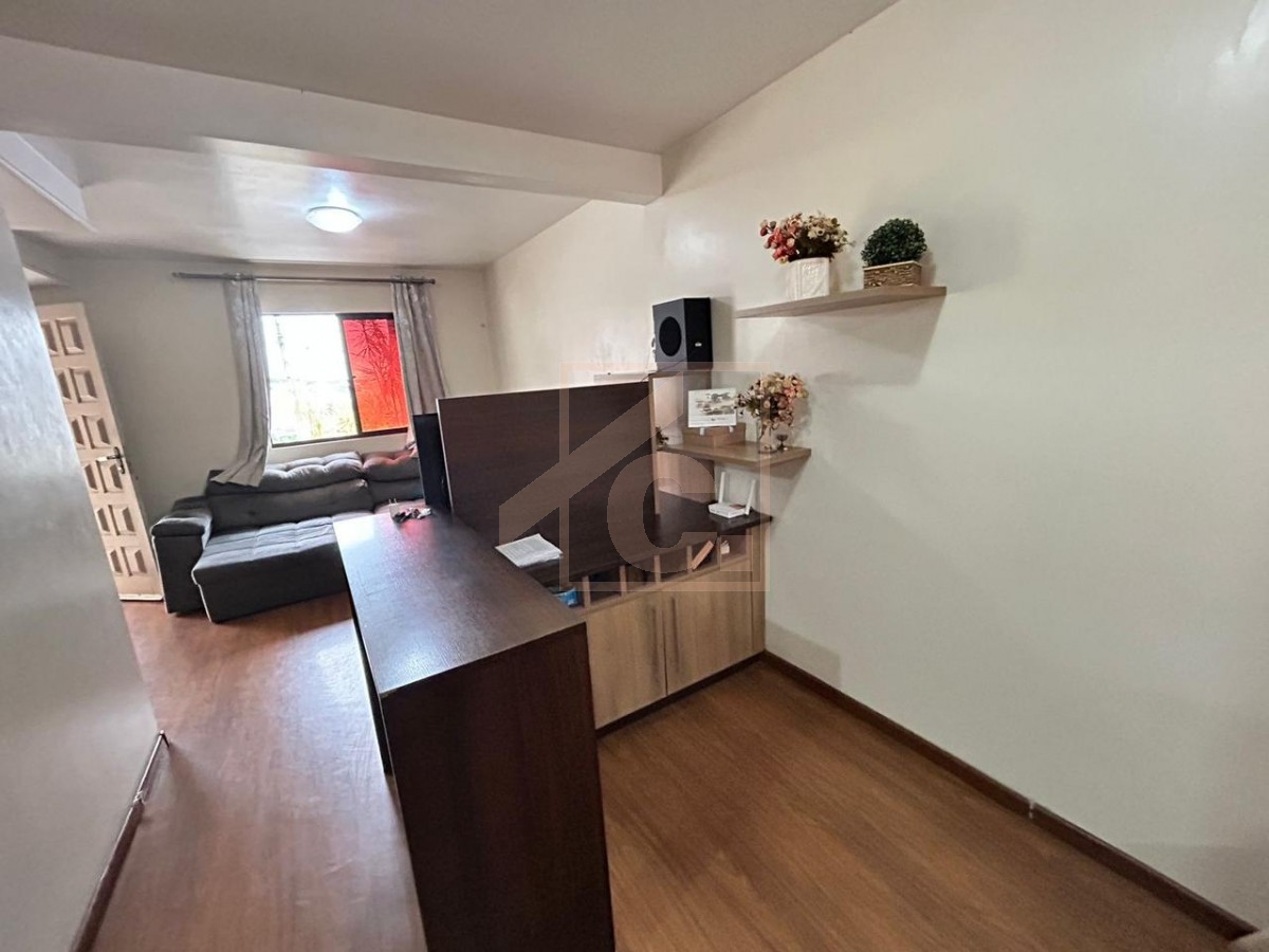 Sobrado à venda em Pato Branco com 03 quartos bairro Brasília. 