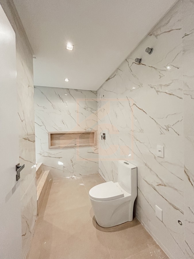 Triplex à venda em Pato Branco no bairro São Luiz ,próximo ao PB Shopping