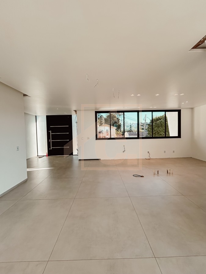 Casa à venda em Pato Branco com 3 Suítes no bairro Menino Deus