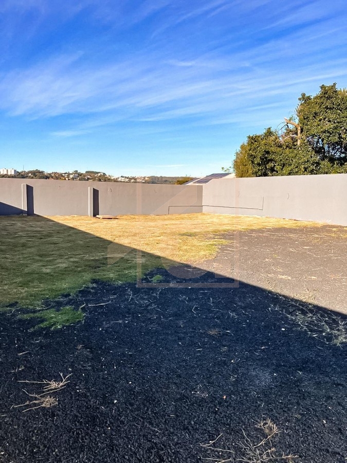 Casa à venda em Pato Branco com 3 Suítes no bairro Menino Deus