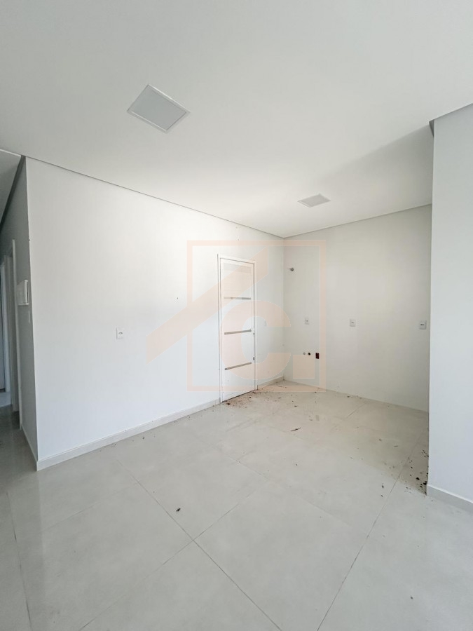 Casa à venda em Pato Branco com 2 Quartos no bairro Fraron.