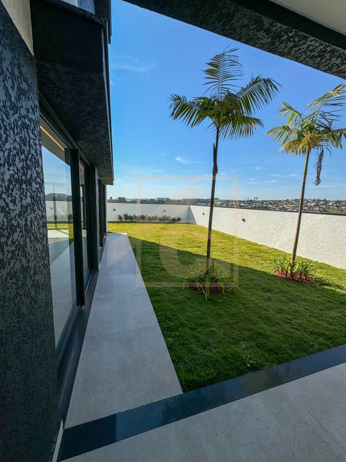 Casa alto padrão à venda em Pato Branco no bairro São Francisco com 3 Suítes 