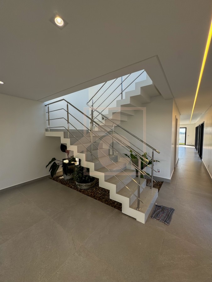 Casa alto padrão à venda em Pato Branco no bairro São Francisco com 3 Suítes 