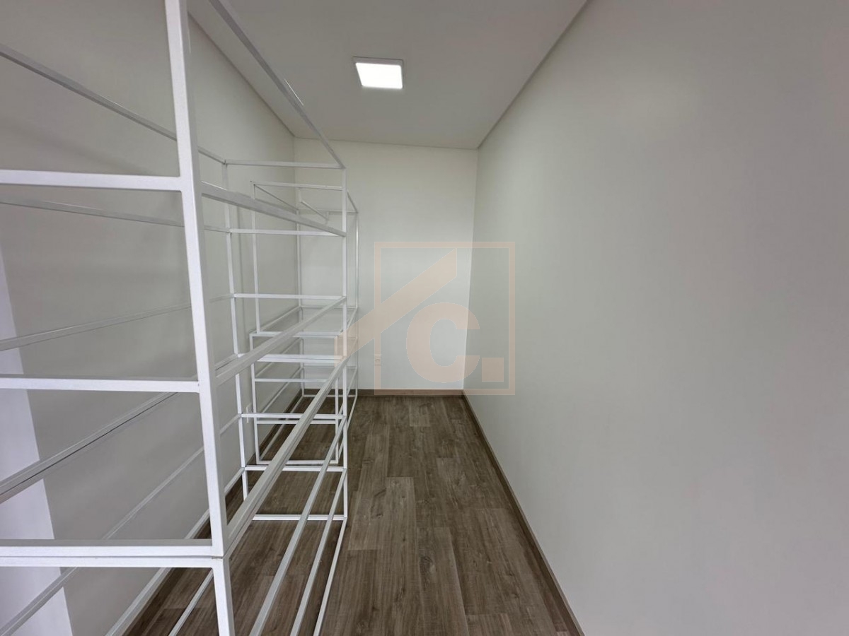 Apartamento à venda no Ed. Ametista com 01 suíte + 1 quarto
