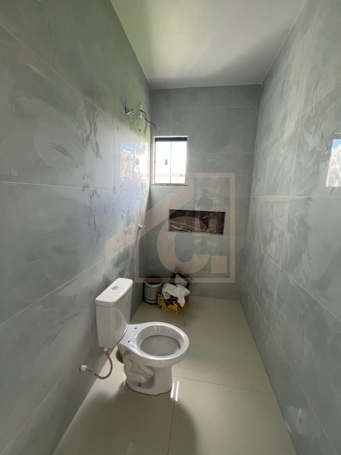 Casa à venda em Pato Branco com porão no bairro Fraron