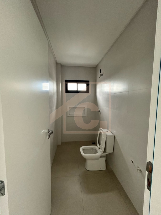 Apartamento à venda em Pato Branco no Edifício Turmalina com 01 Suíte + 01 Quarto.
