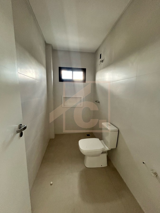 Apartamento à venda em Pato Branco no Ed. Turmalina com 01 Suíte + 02 Quartos