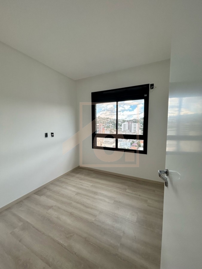 Apartamento à venda em Pato Branco no Ed. Turmalina com 01 Suíte + 02 Quartos